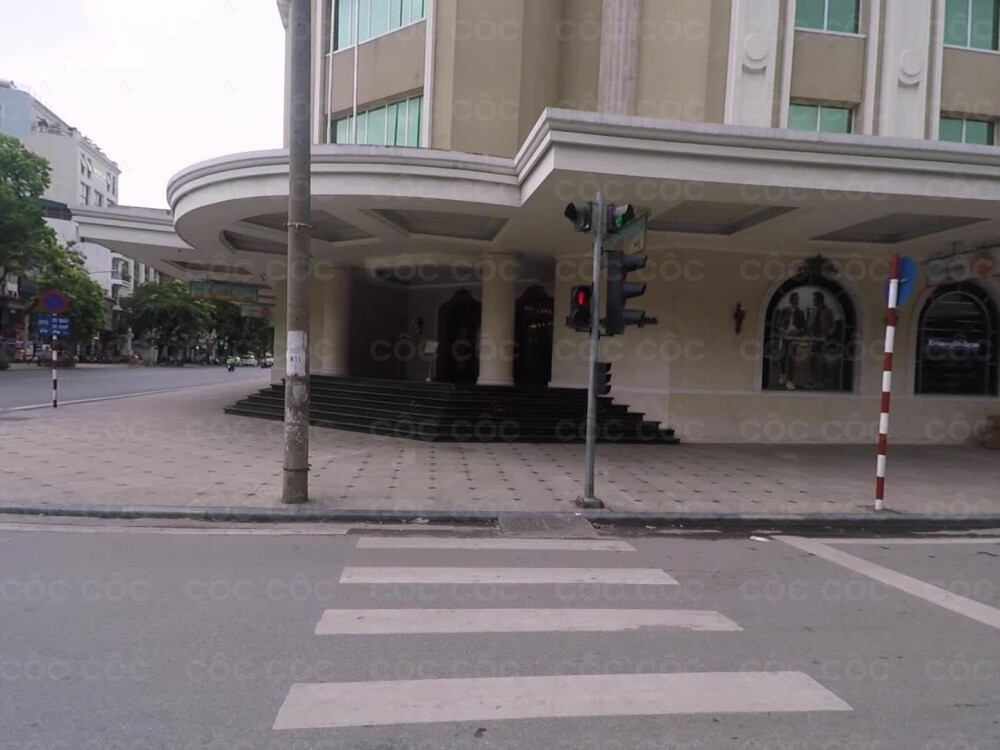Trung tâm mua sắm Tràng Tiền Plaza  hướng dẫn Việt Nam